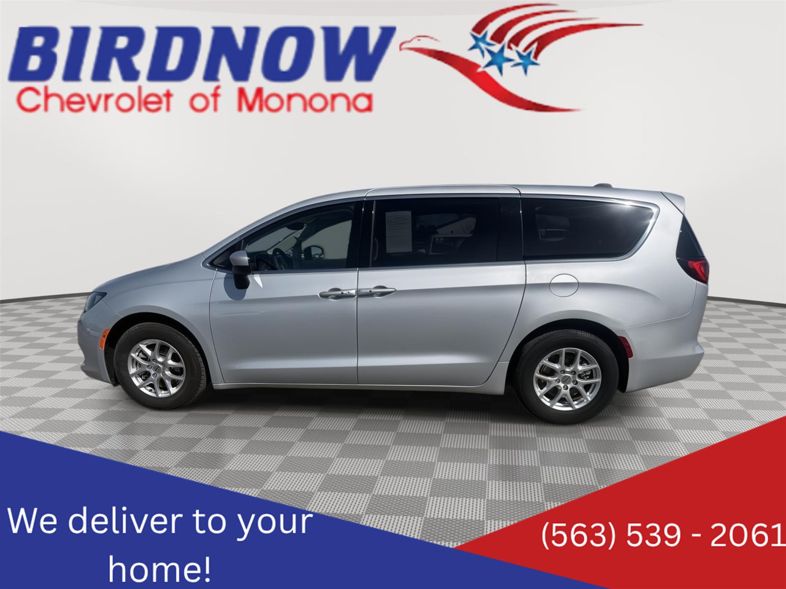 Silver Mist Clearcoat 2023 Chrysler Voyager Minivan Front-Wheel Drive 9-Speed Automatic