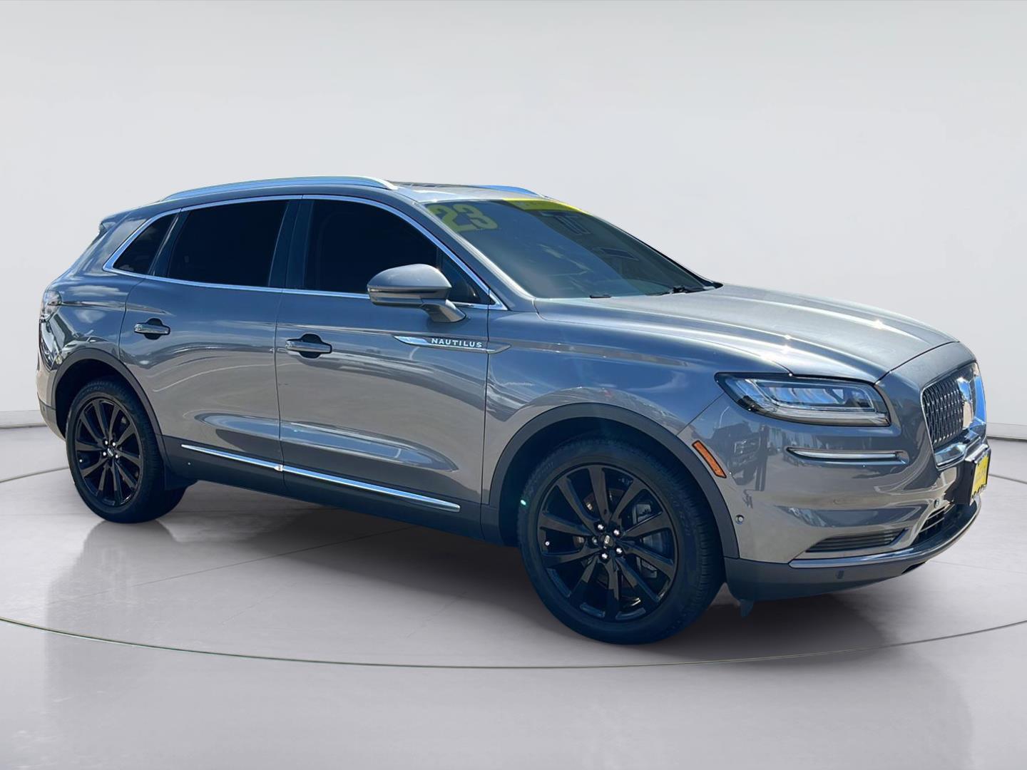 Asher Gray Metallic Clearcoat 2023 Lincoln Nautilus Reserve AWD SUV / Crossover All-Wheel Drive 8-Speed Automatic
