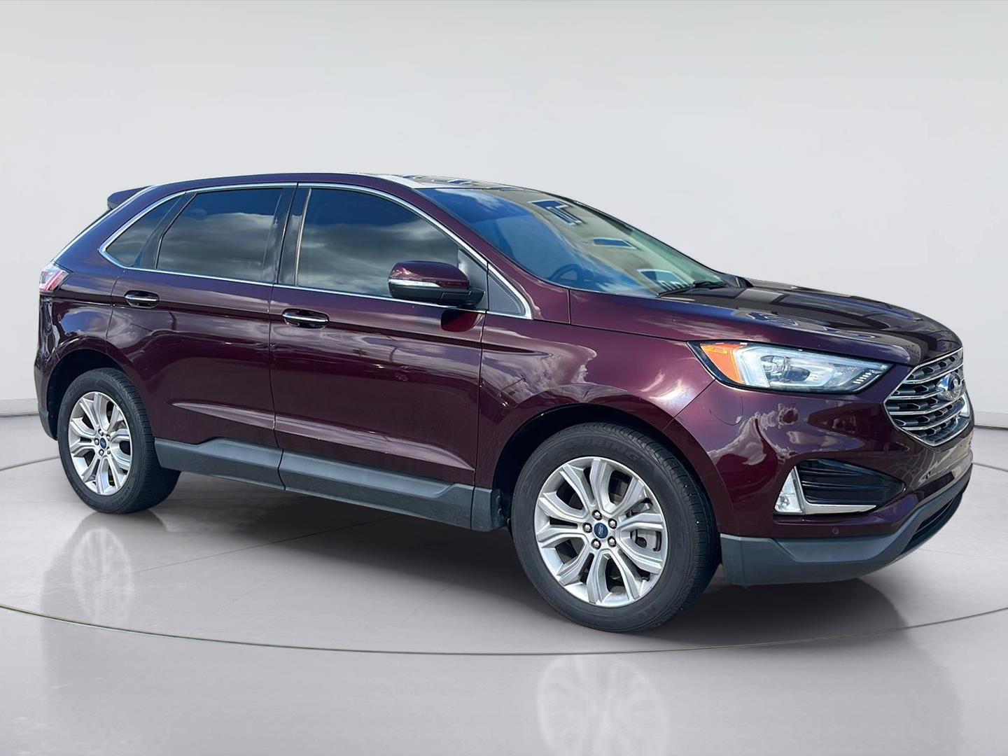 Red (Burgundy Velvet Metallic Tinted Clearcoat) 2021 Ford Edge Titanium FWD SUV / Crossover Front-Wheel Drive 8-Speed Automatic