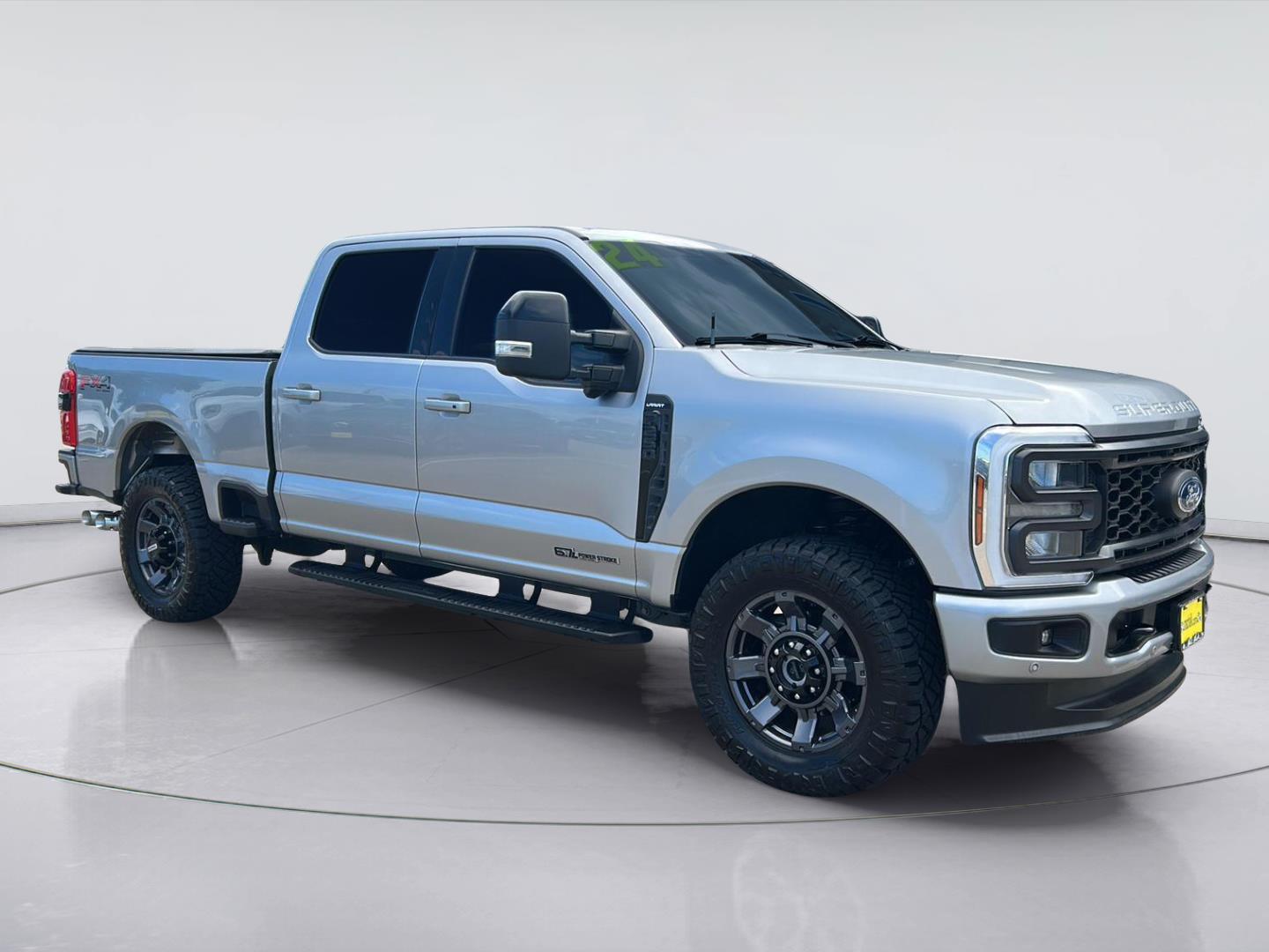 Iconic Silver 2024 Ford F-250 Super Duty Lariat Crew Cab 4WD Pickup Truck Four-Wheel Drive Automatic