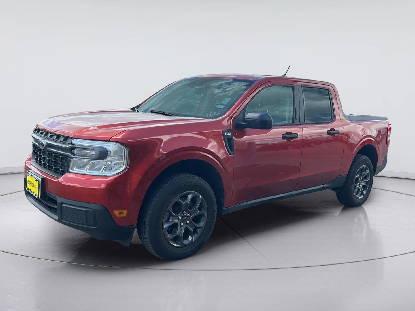 Hot Pepper Red Tinted Clearcoat 2023 Ford Maverick Pickup Truck Front-Wheel Drive 1-Speed Dual Clutch