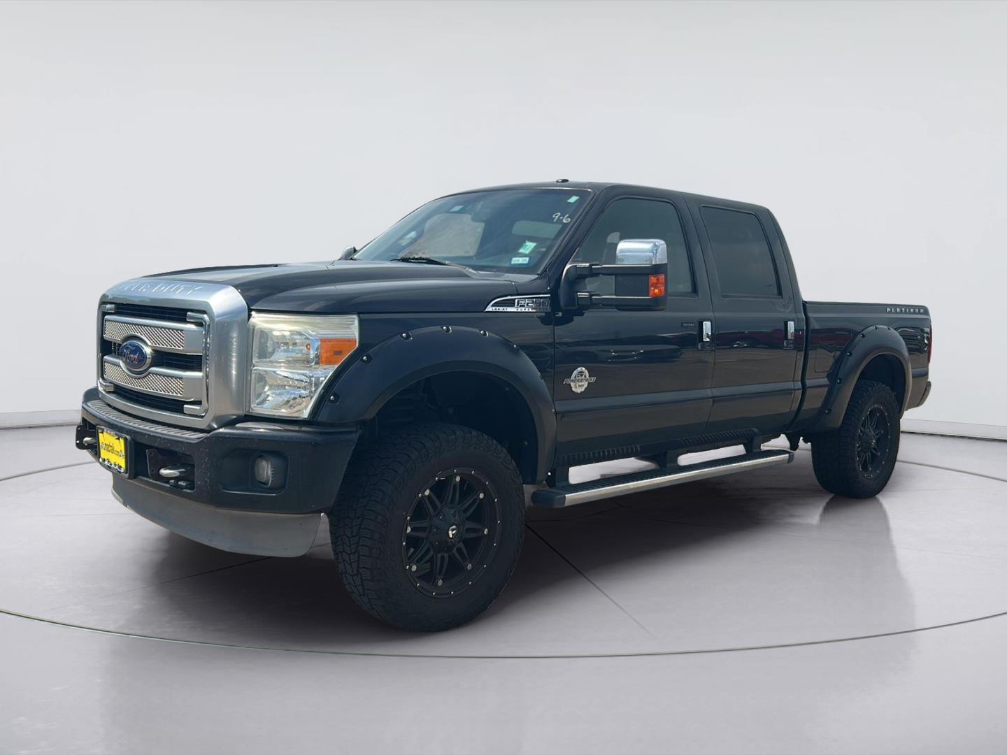 Tuxedo Black Metallic 2014 Ford F-250 Super Duty Pickup Truck Four-Wheel Drive 6-Speed Automatic
