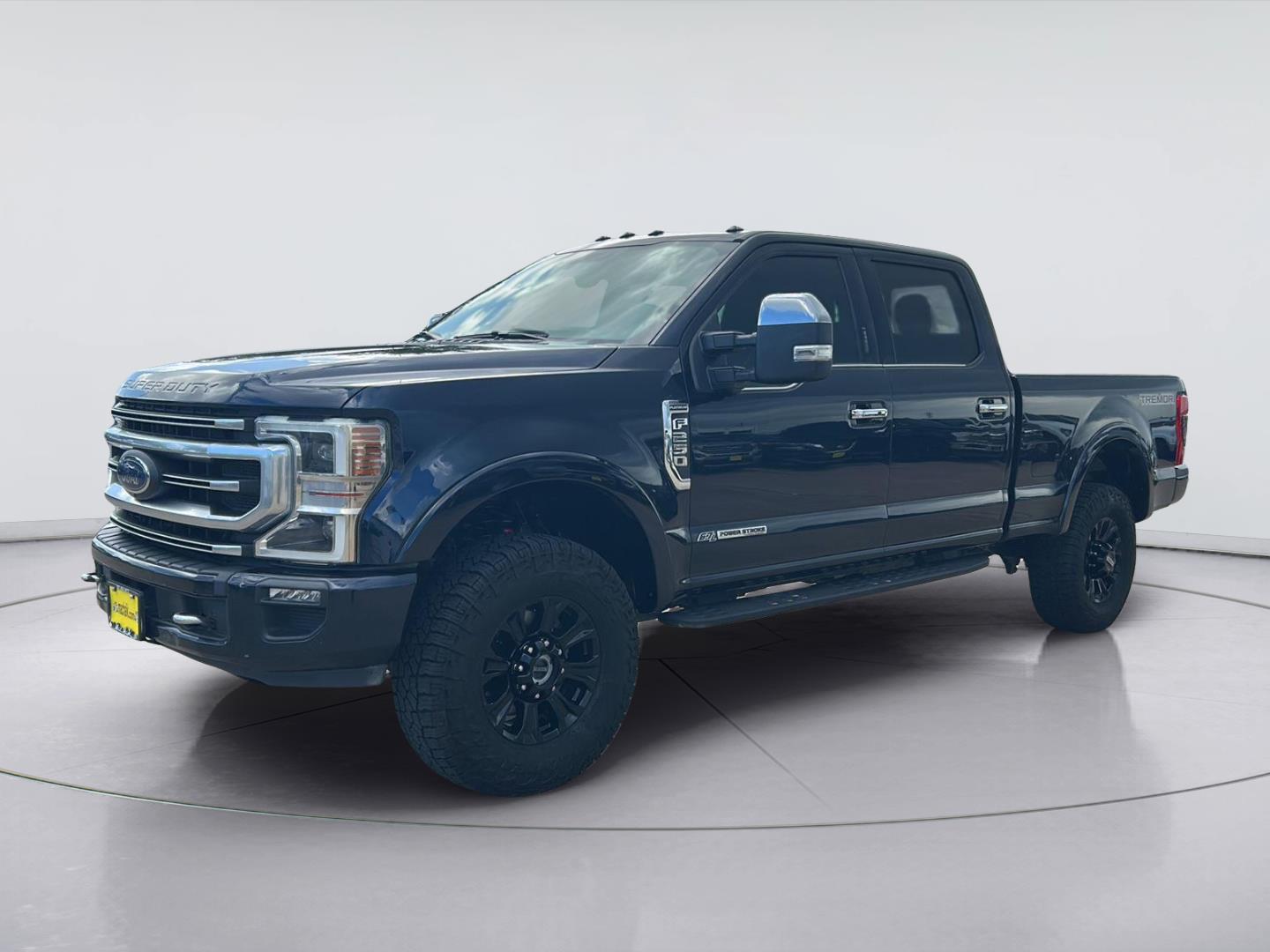 Antimatter Blue 2022 Ford F-250 Super Duty Pickup Truck Four-Wheel Drive Automatic