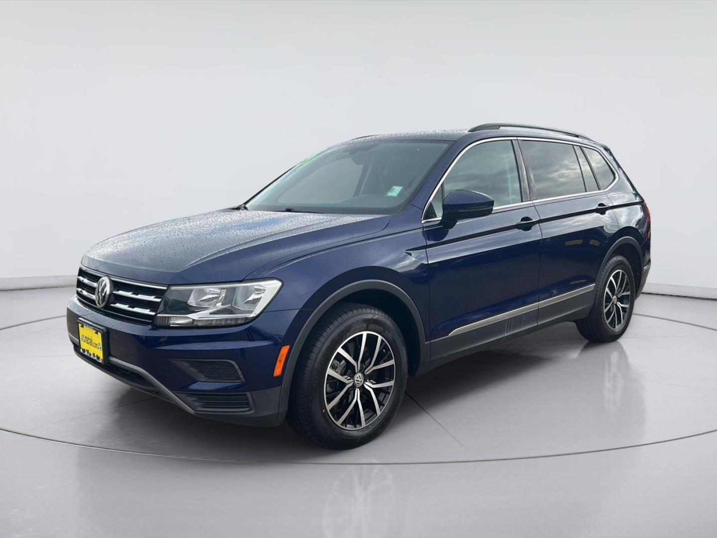 Atlantic Blue Metallic 2021 Volkswagen Tiguan SUV / Crossover Front-Wheel Drive Automatic