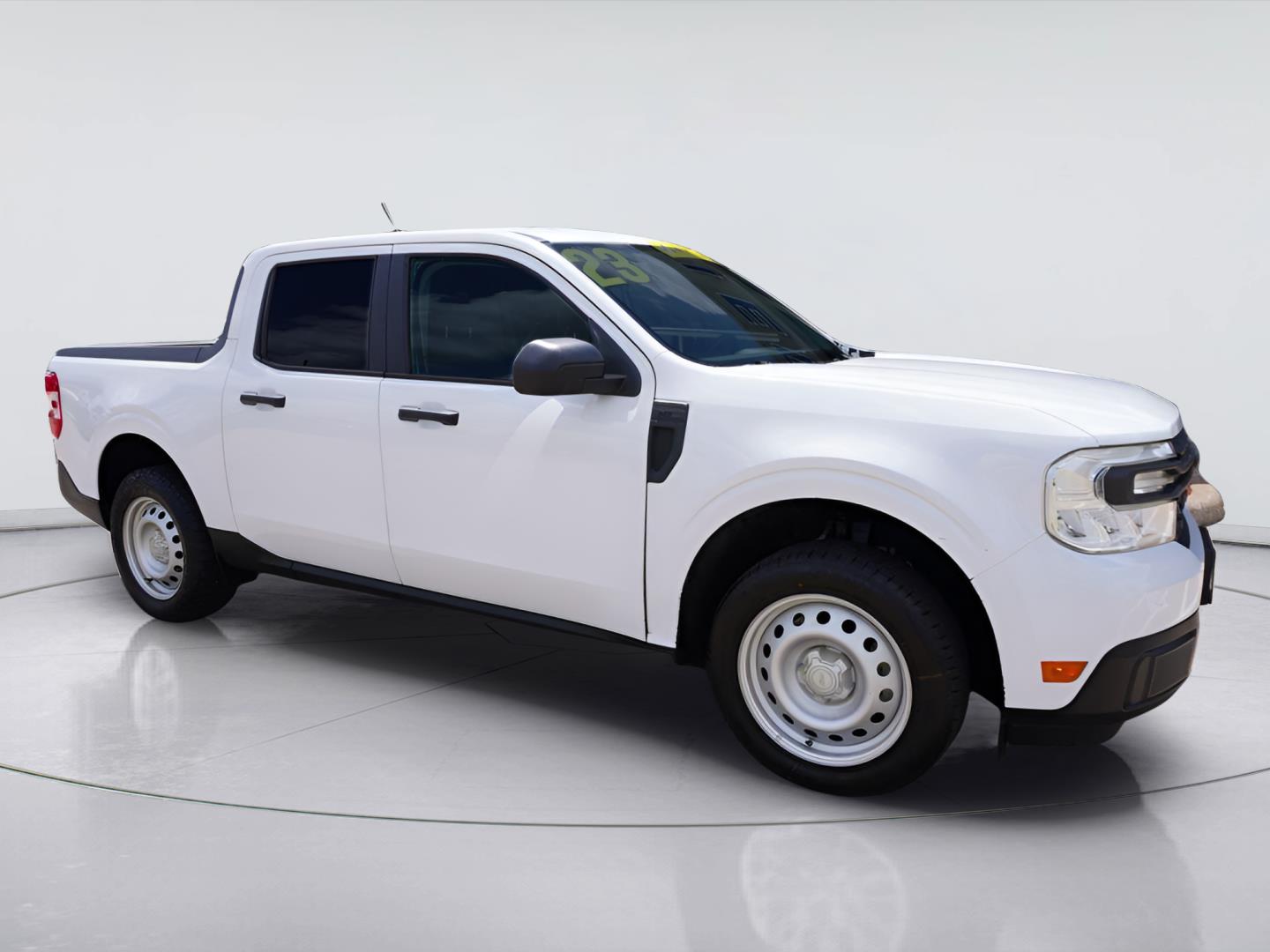 Oxford White 2023 Ford Maverick XL SuperCrew AWD Pickup Truck All-Wheel Drive 8-Speed Automatic