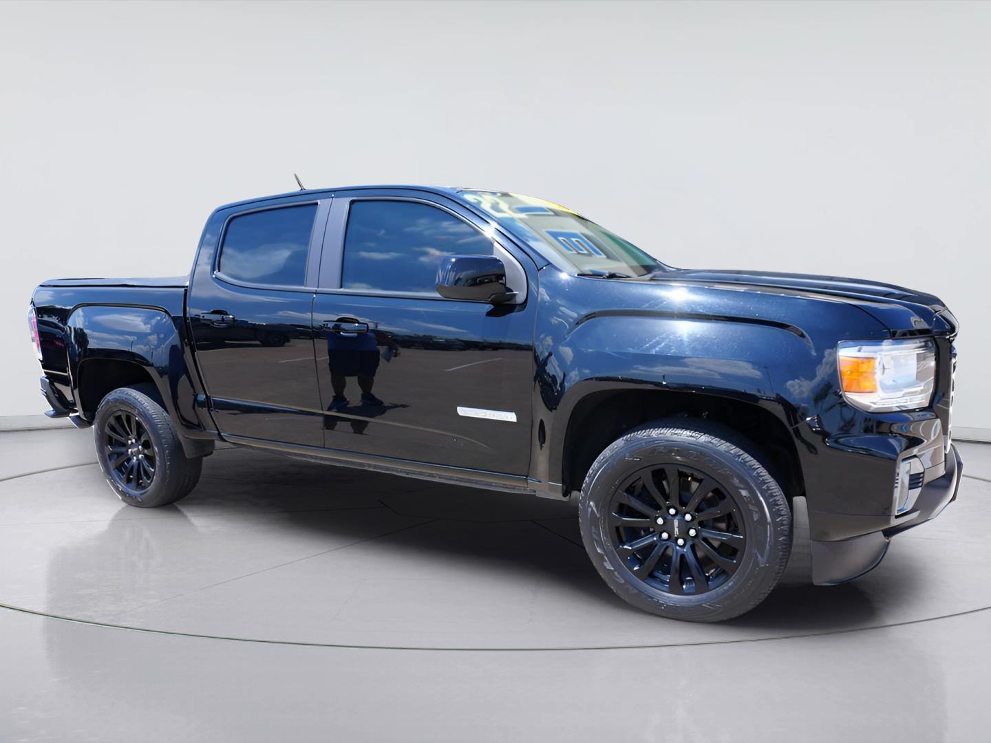 Onyx Black 2022 GMC Canyon Pickup Truck 4X2 8-Speed Automatic