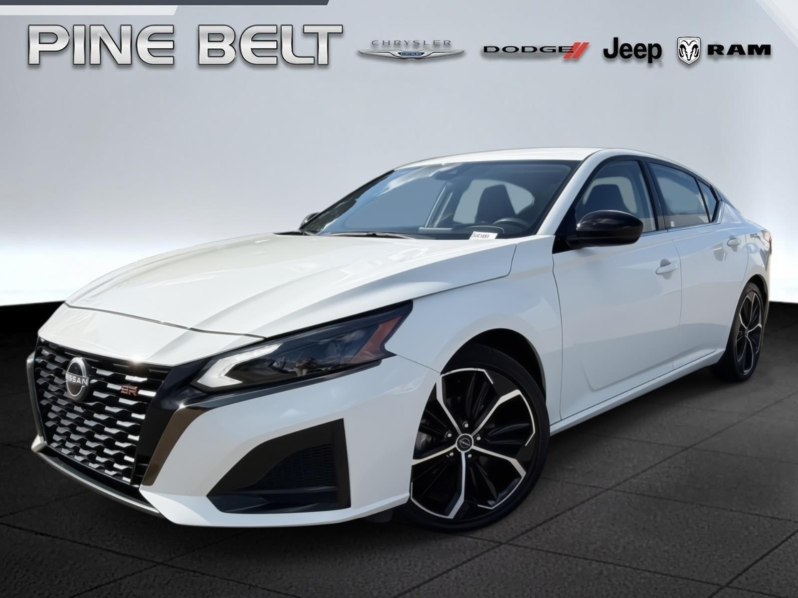 2024 Nissan Altima 2.5 SR FWD