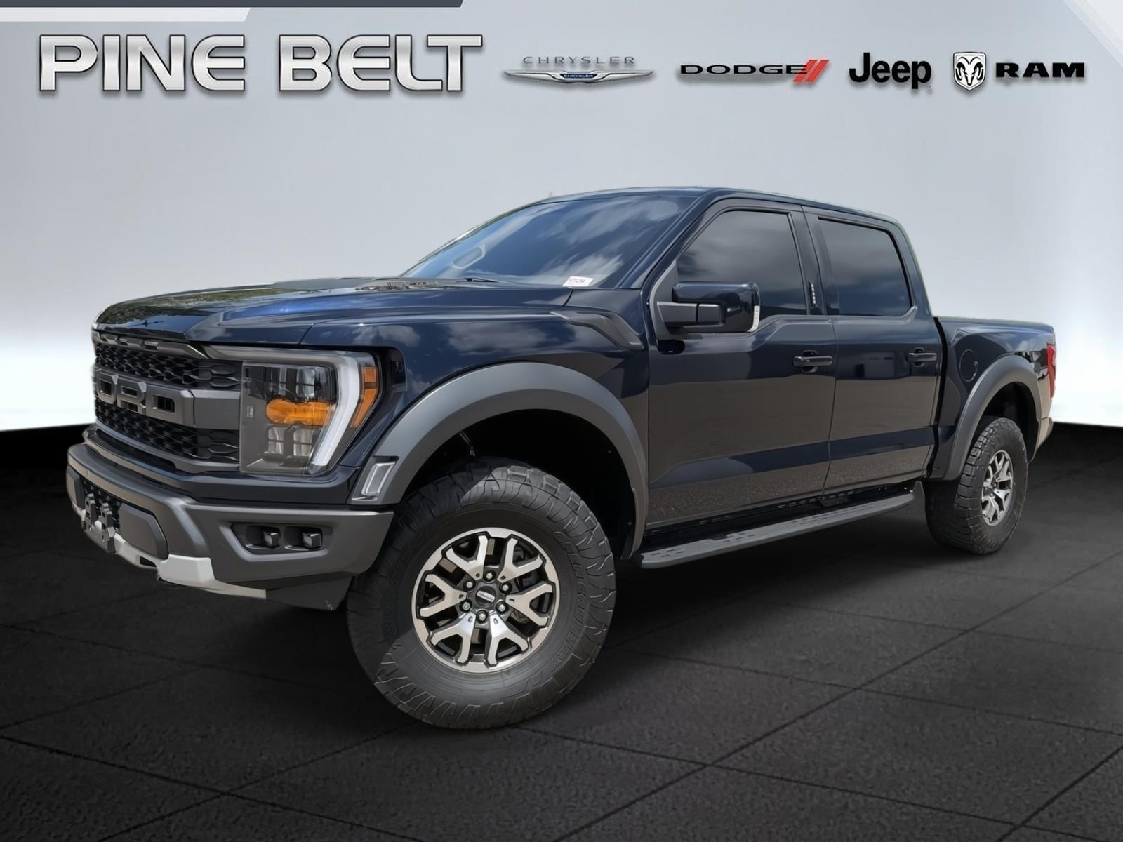 2022 Ford F-150 Raptor SuperCrew 4WD