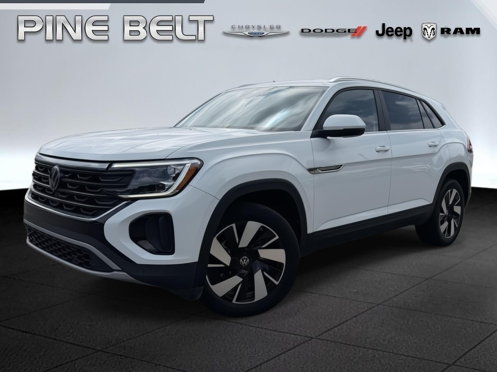 Pure White 2024 Volkswagen Atlas Cross Sport SUV / Crossover Front-Wheel Drive Automatic