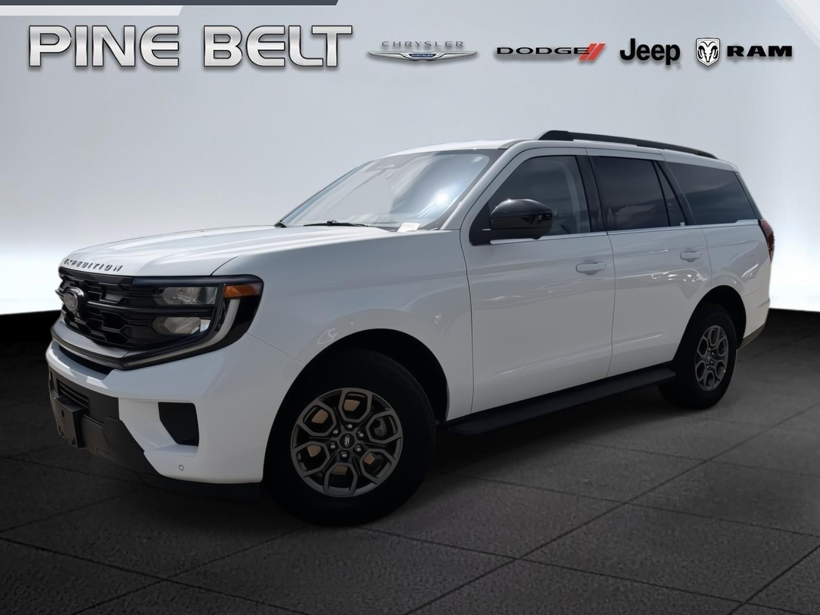Oxford White 2025 Ford Expedition SUV / Crossover Four-Wheel Drive Automatic