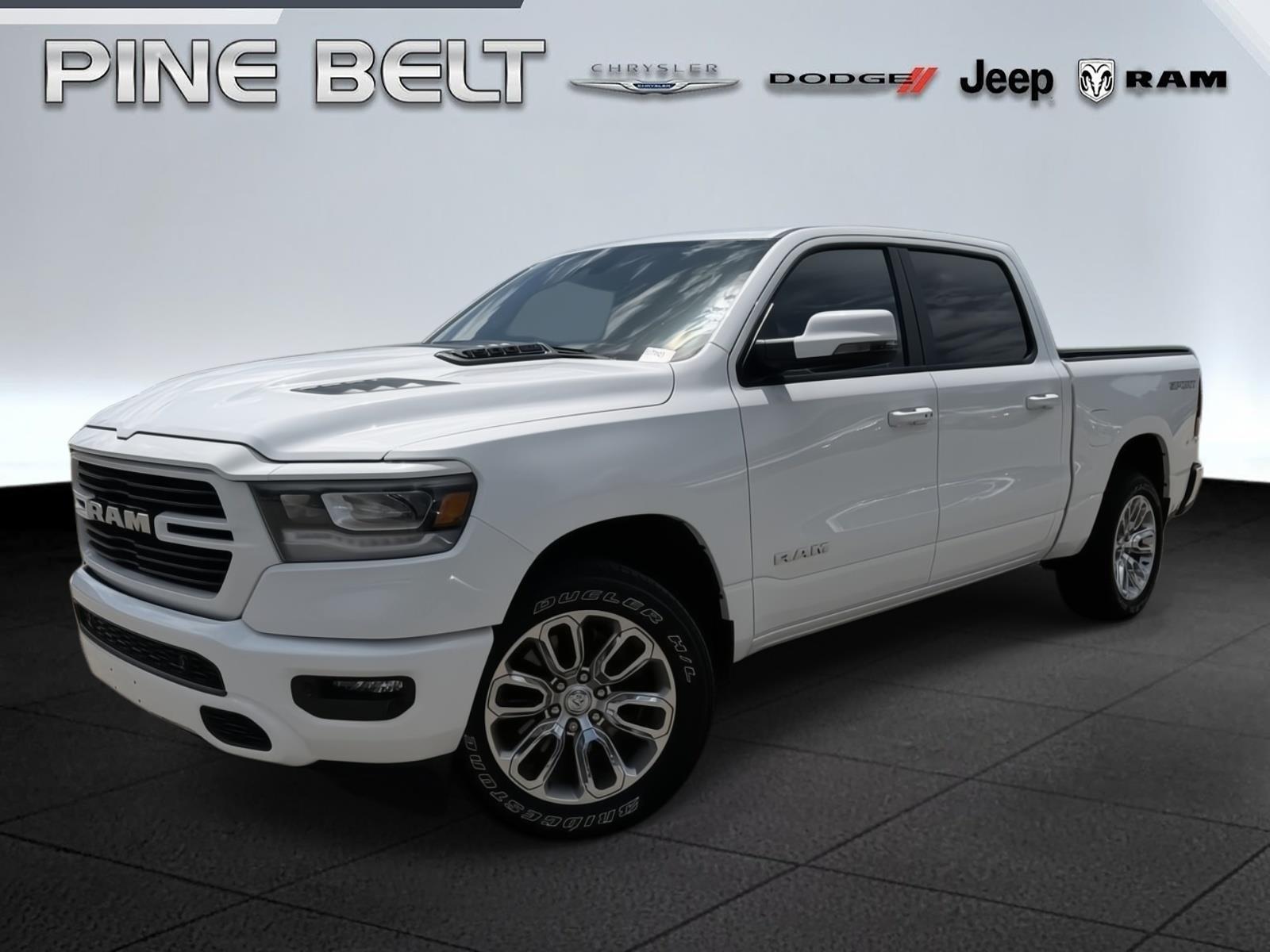 2023 RAM 1500 Laramie Crew Cab 4WD