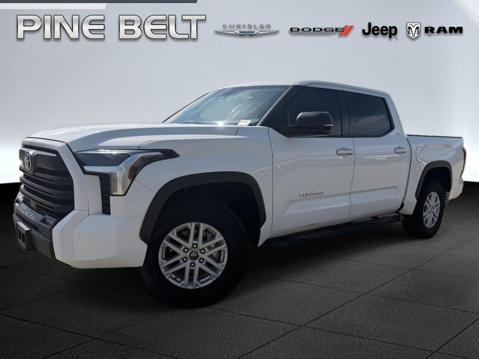  2023 Toyota Tundra SR5 CrewMax Cab 4WD   