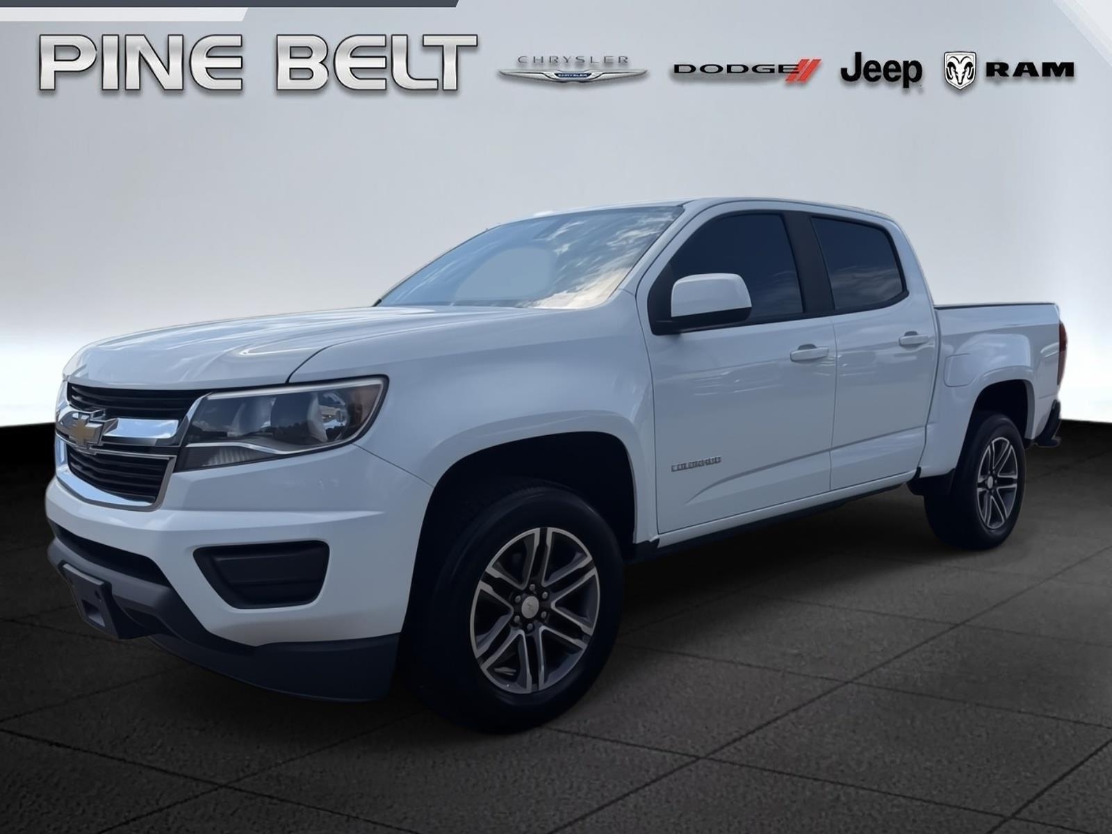 Summit White 2019 Chevrolet Colorado Pickup Truck 4X2 6-Speed Automatic