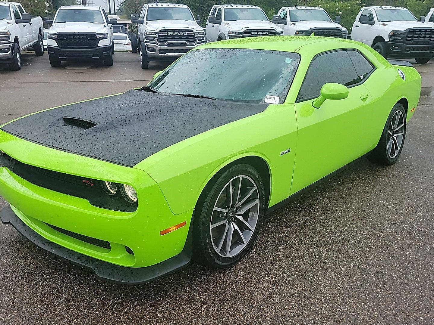 2023 Dodge Challenger R/T RWD
