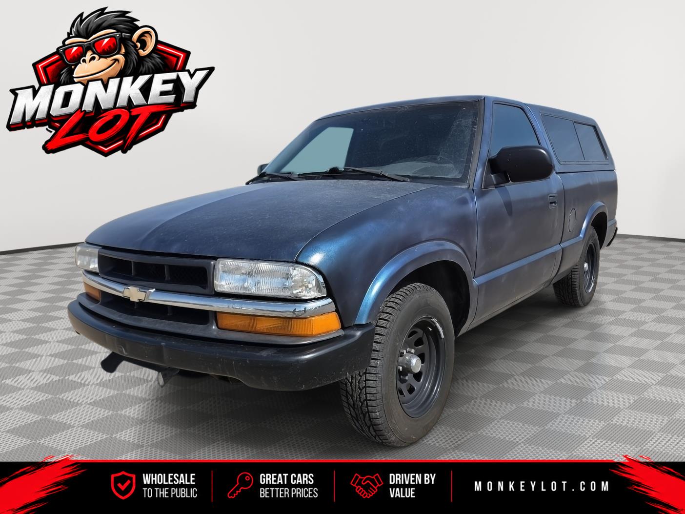 Light Pewter Metallic 2003 Chevrolet S-10 Pickup Truck Rear-Wheel Drive 5-Speed Manual Overdrive