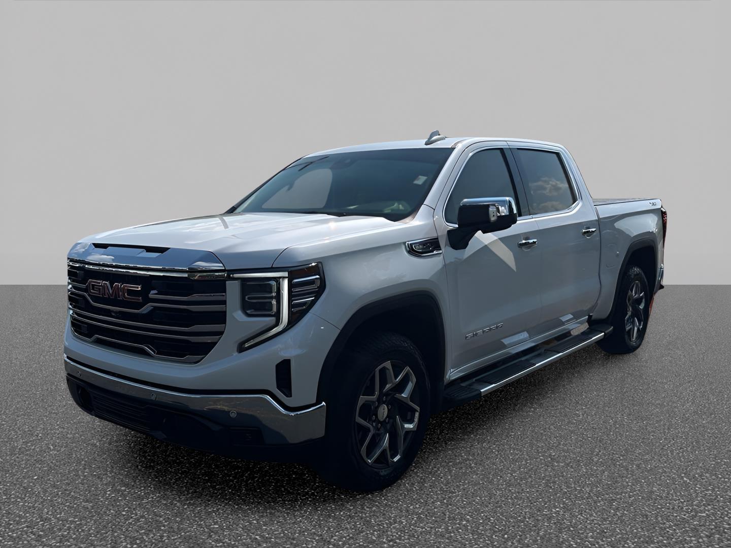 2025 GMC Sierra 1500 SLT Crew Cab 4WD