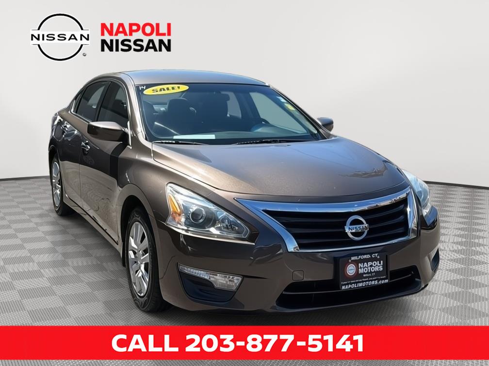 Java Metallic 2014 Nissan Altima 2.5 S Sedan Front-Wheel Drive Continuously Variable Transmission