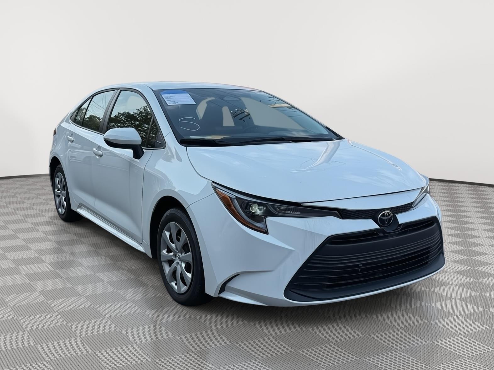 2024 Toyota Corolla LE FWD