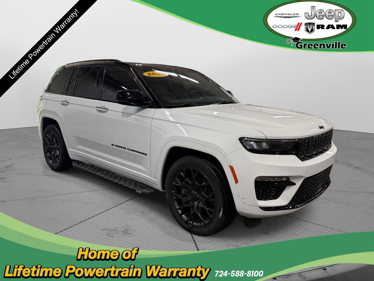 Bright White Clearcoat 2025 Jeep Grand Cherokee SUV / Crossover Four-Wheel Drive 8-Speed Automatic