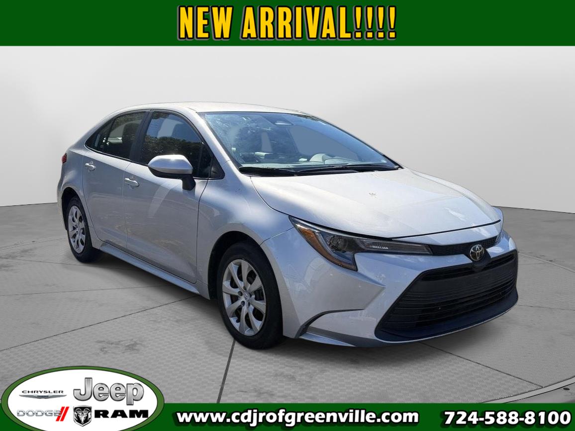 2025 Toyota Corolla LE FWD