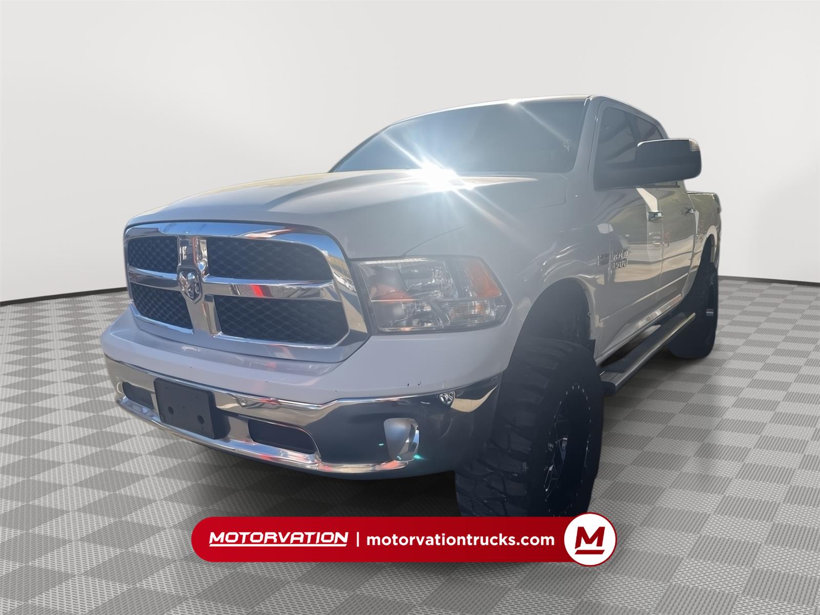 2017 RAM 1500 SLT Crew Cab 4WD