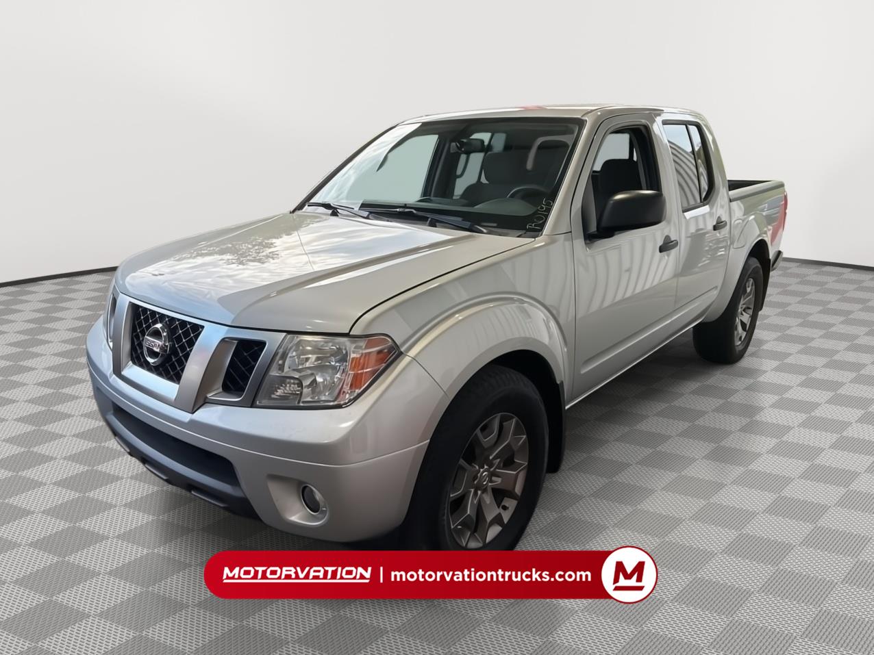 Brilliant Silver Metallic 2021 Nissan Frontier SV Crew Cab RWD Pickup Truck 4X2 Automatic