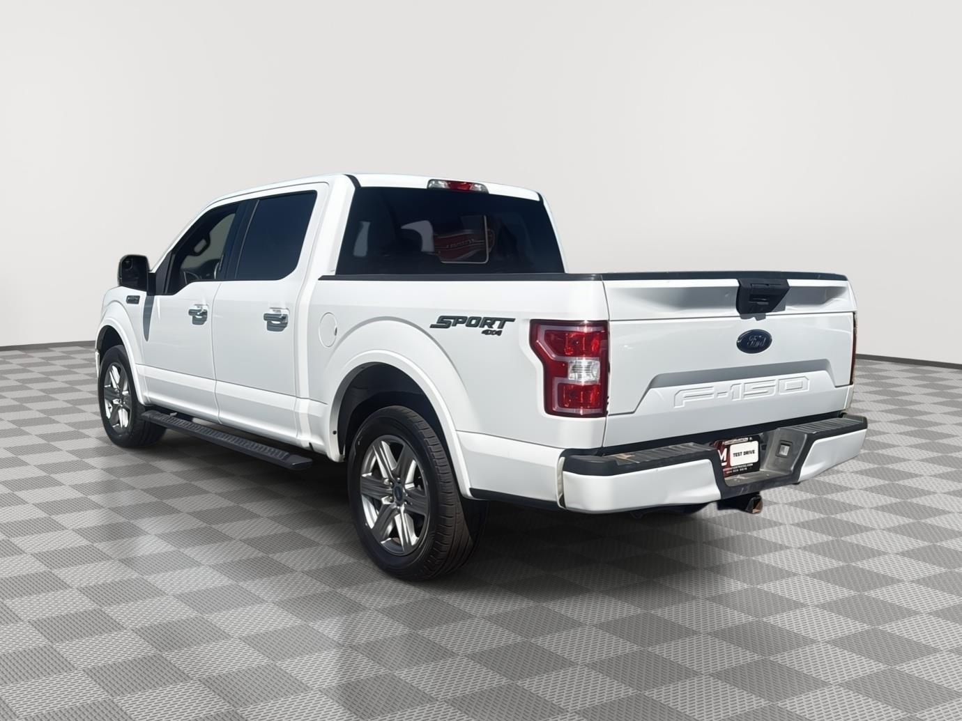 View vehicle photo 3