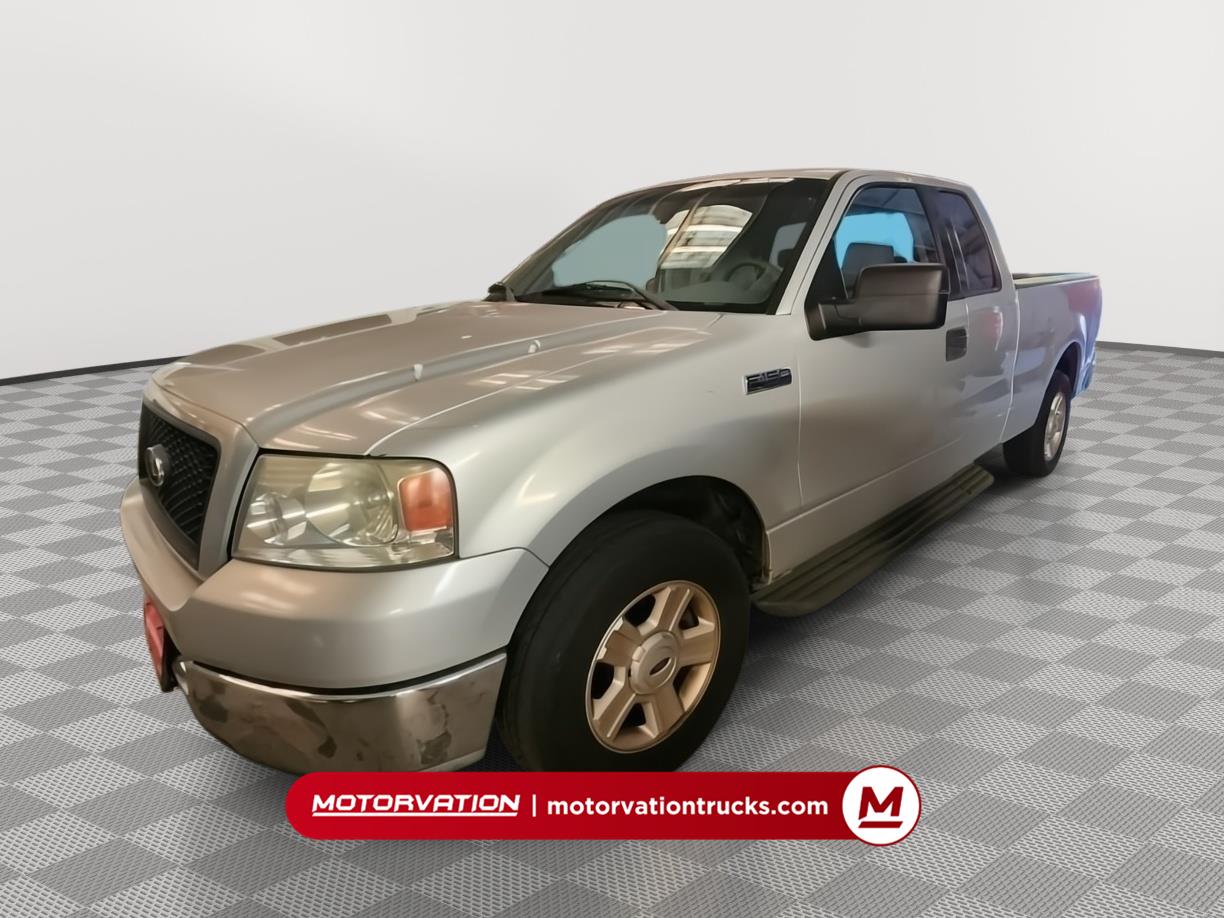 Silver 2004 Ford F-150 XLT Ext. Cab SB Pickup Truck Rear-Wheel Drive 4-Speed Automatic Overdrive