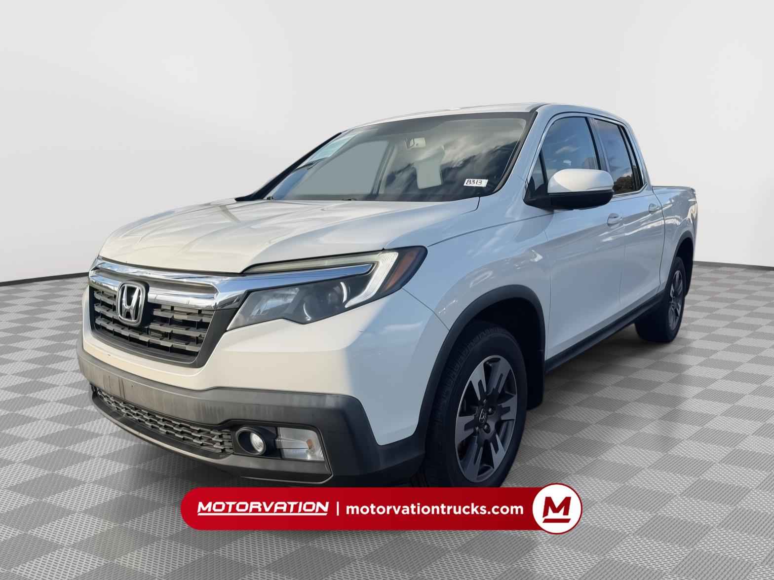White Diamond Pearl 2017 Honda Ridgeline RTL-T AWD Pickup Truck All-Wheel Drive Automatic