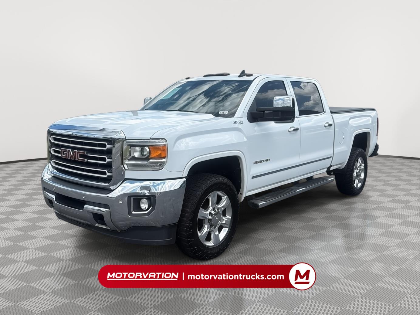 Summit White 2017 GMC Sierra 2500HD Pickup Truck Four-Wheel Drive 6-Speed Automatic