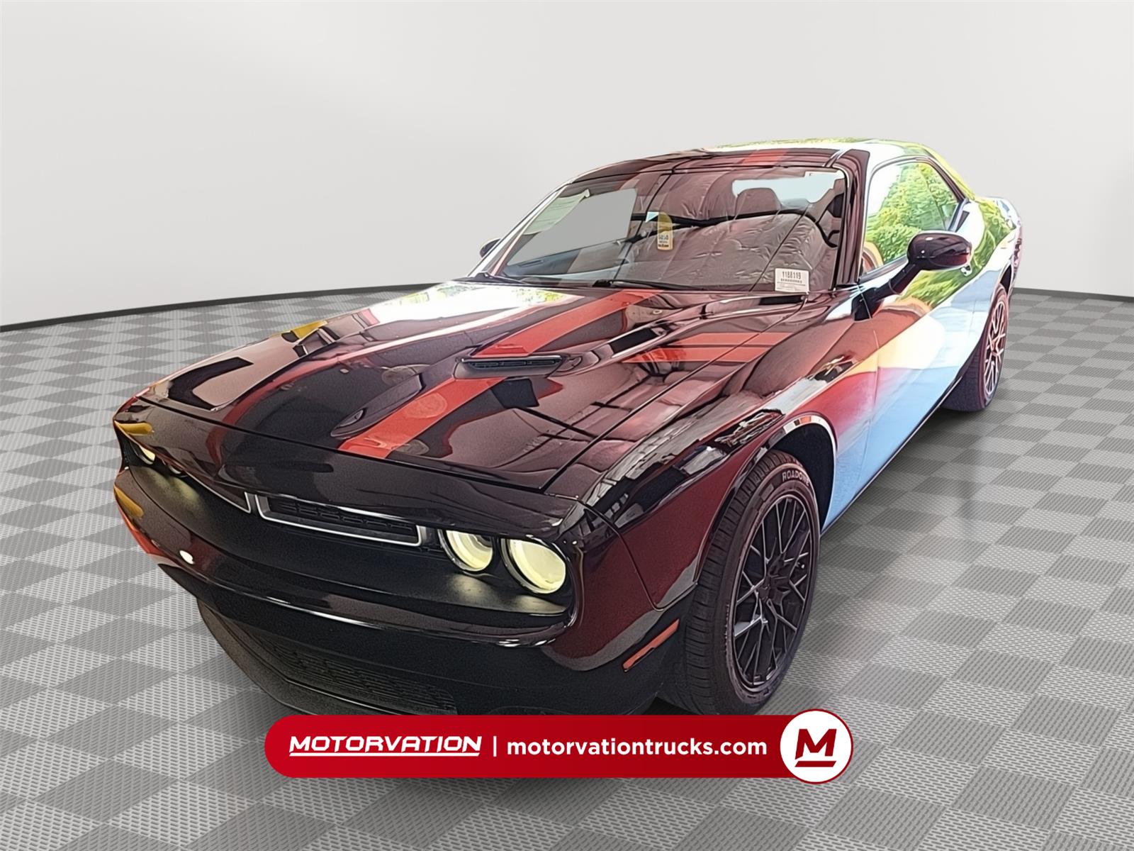 Pitch Black Clearcoat 2016 Dodge Challenger Coupe Rear-Wheel Drive 8-Speed Automatic