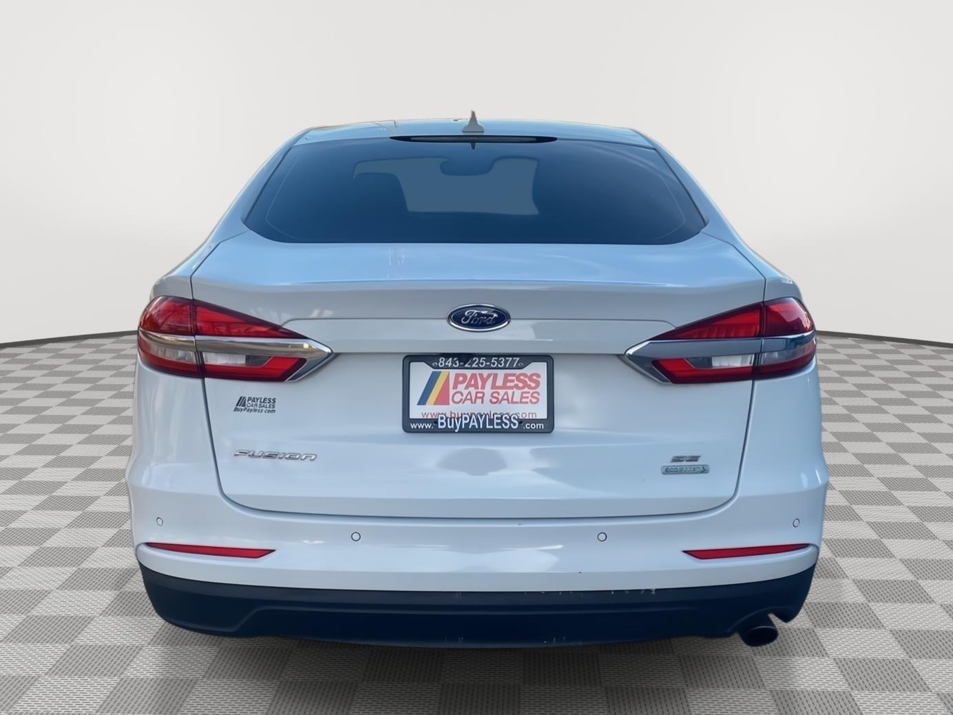 2019 Ford Fusion SE - 7