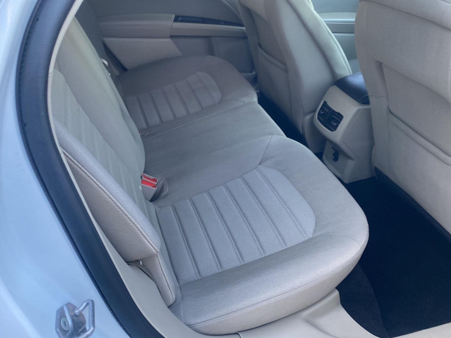 2019 Ford Fusion SE at Brad Windhams Used Cars
