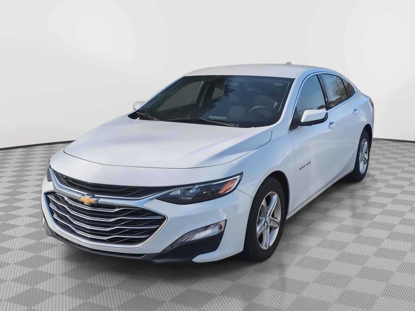 2023 Chevrolet Malibu LT - 0