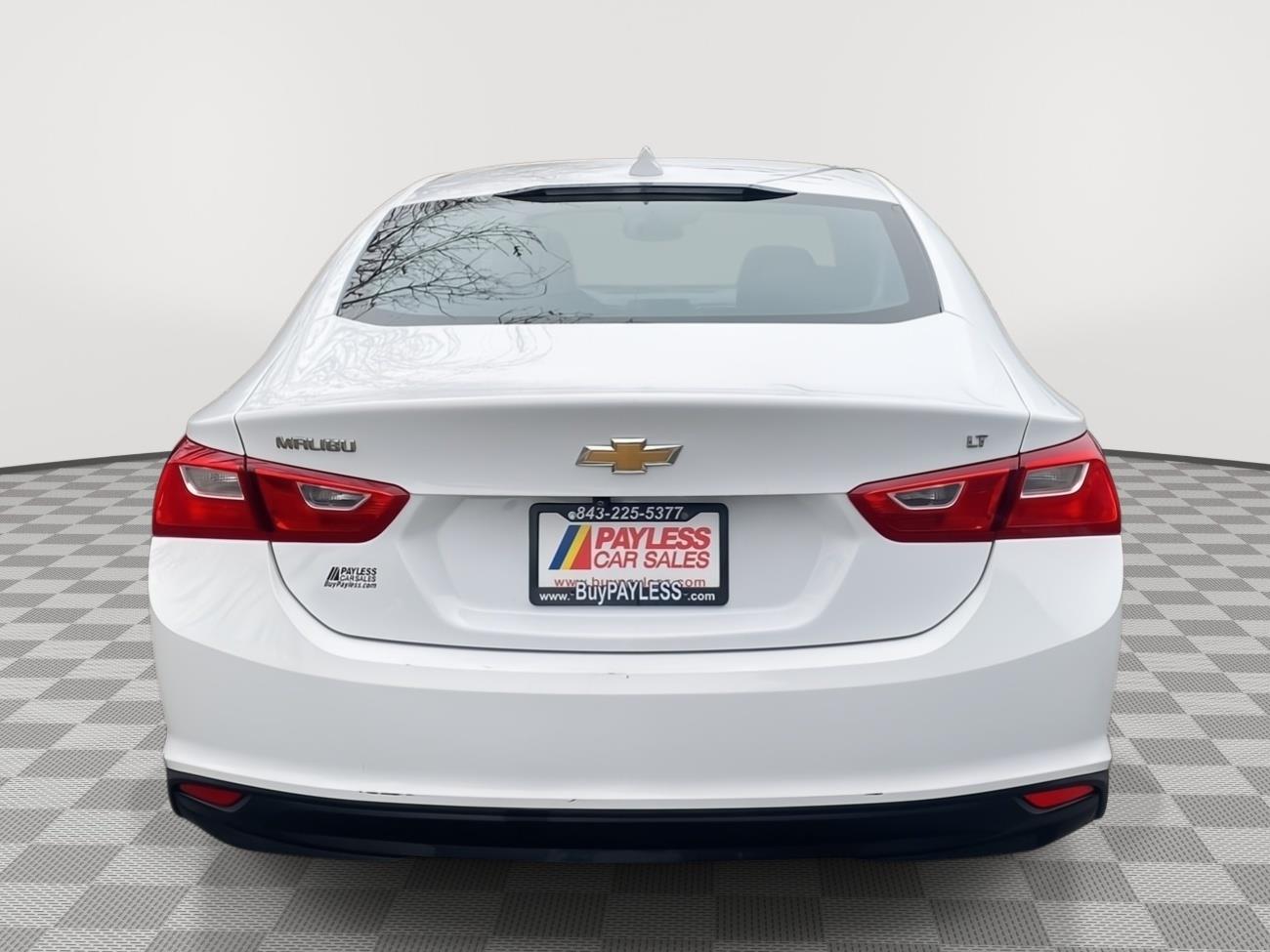 2023 Chevrolet Malibu LT - 9