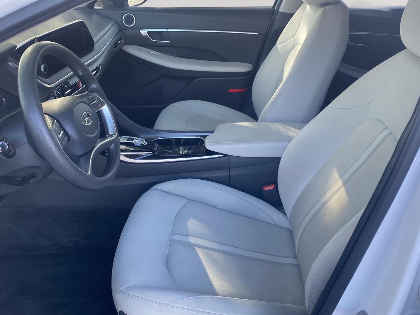 2023 Hyundai Sonata SEL at Burns Kia