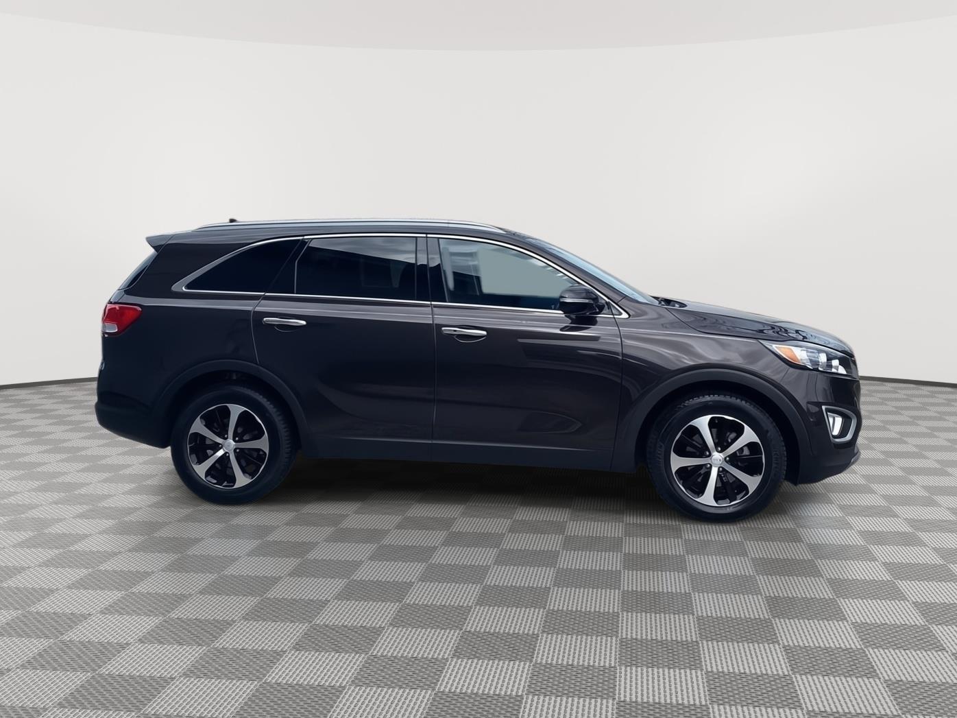 2018 Kia Sorento EX - 4