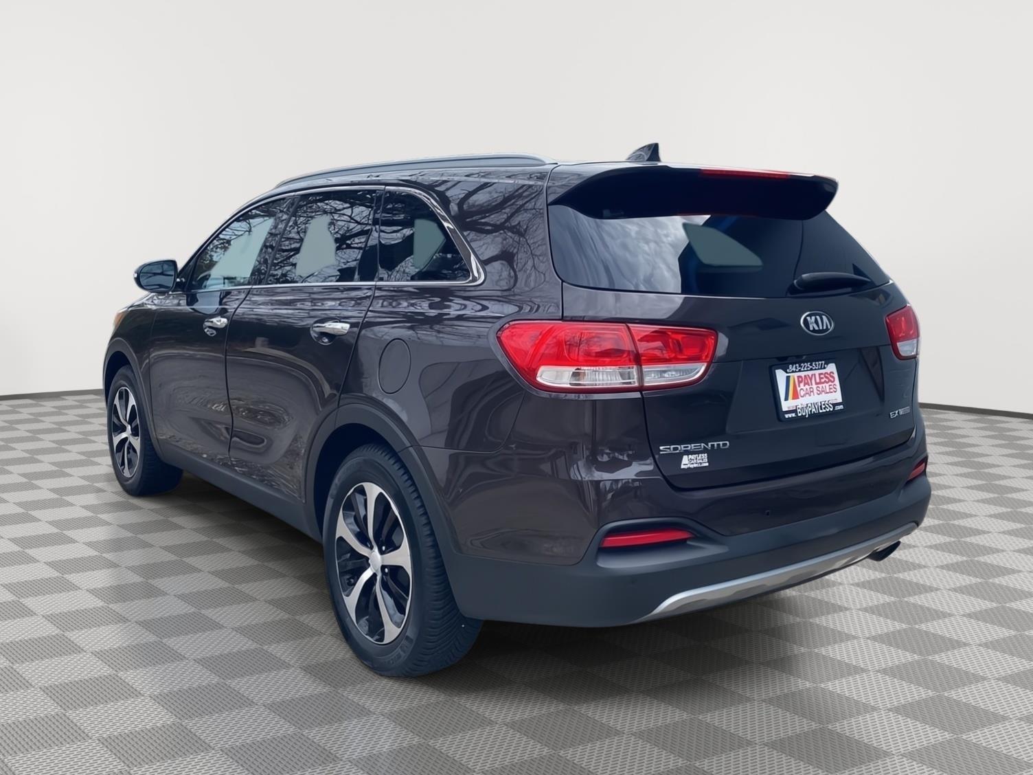 2018 Kia Sorento EX - 9