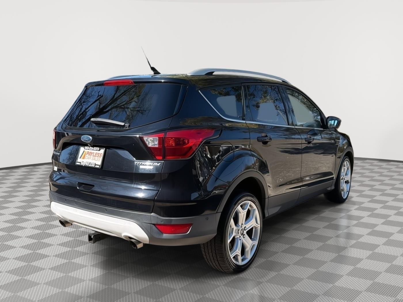 2019 Ford Escape Titanium - 6