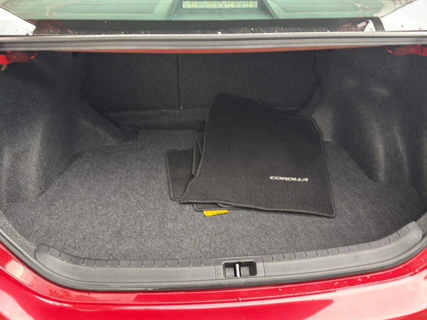 2019 Toyota Corolla LE at Burns Kia