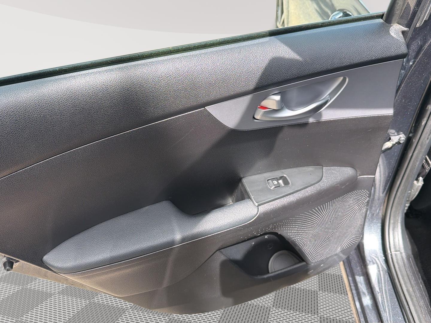2023 Kia Forte LXS at Burns Honda
