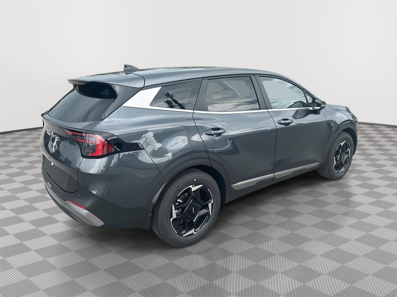 View vehicle photo 5