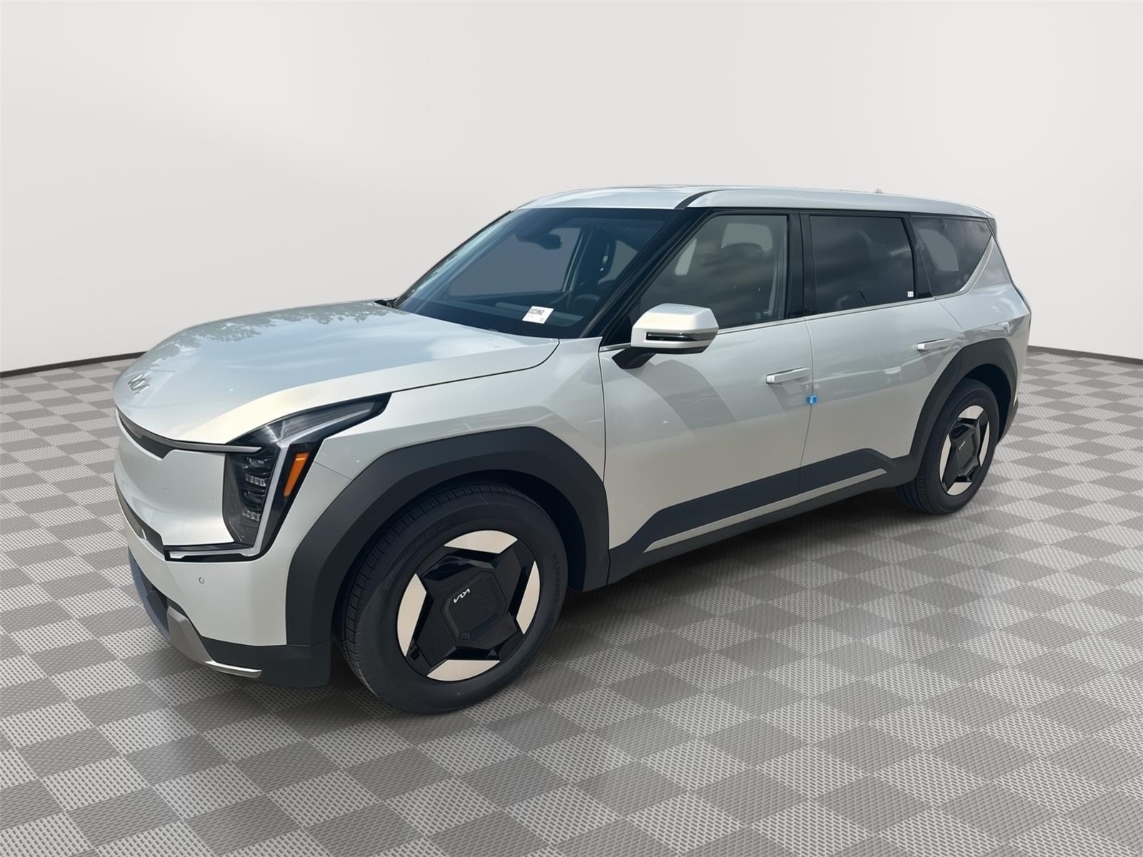 White (Ivory Silver) 2026 Kia EV9 SUV / Crossover Rear-Wheel Drive 1-Speed Dual Clutch