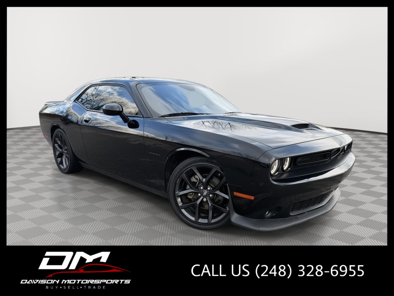 Pitch Black Clearcoat 2022 Dodge Challenger R/T RWD Coupe Rear-Wheel Drive 8-Speed Automatic