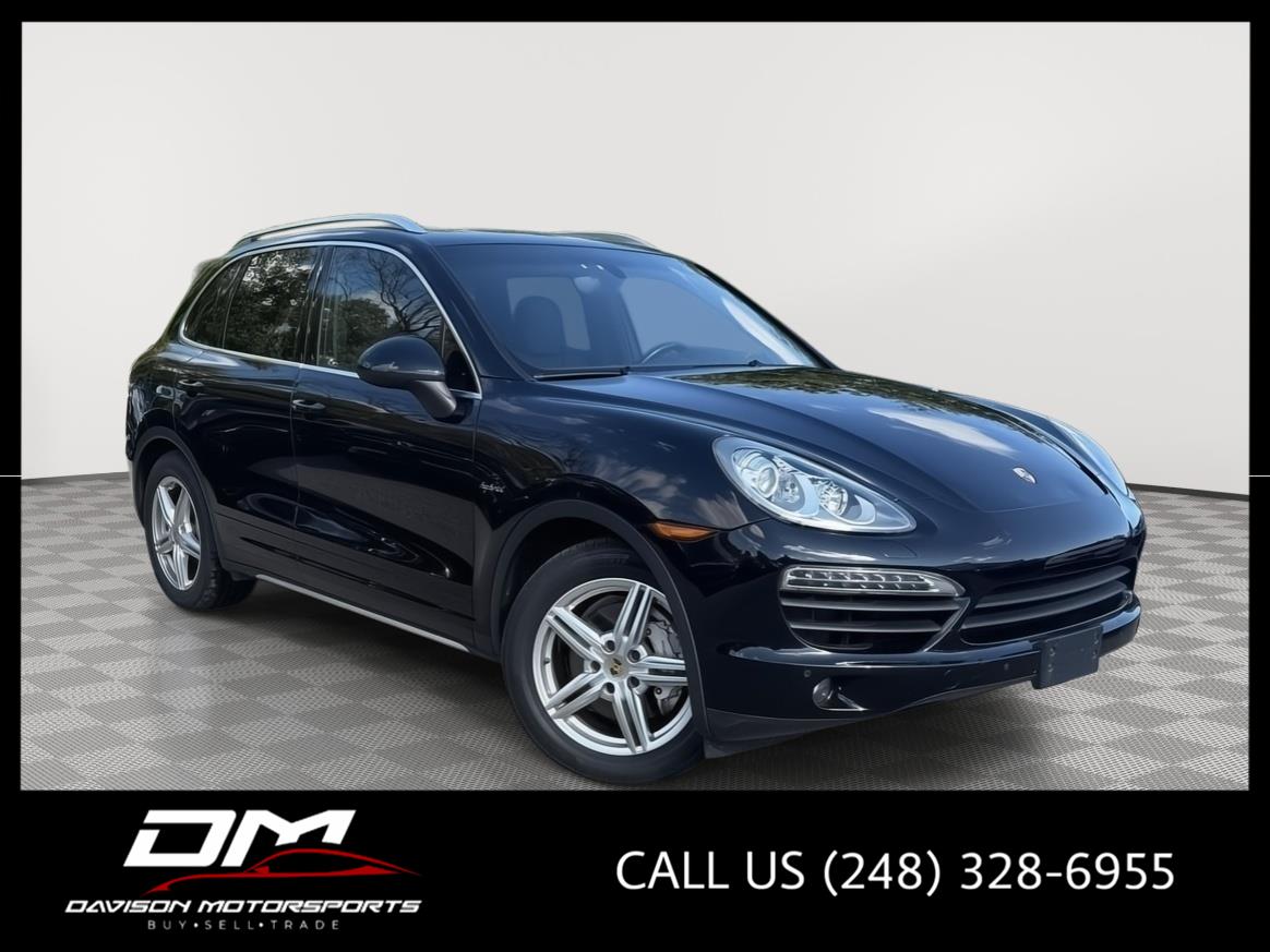 Jet Black Metallic 2014 Porsche Cayenne SUV / Crossover All-Wheel Drive Automatic
