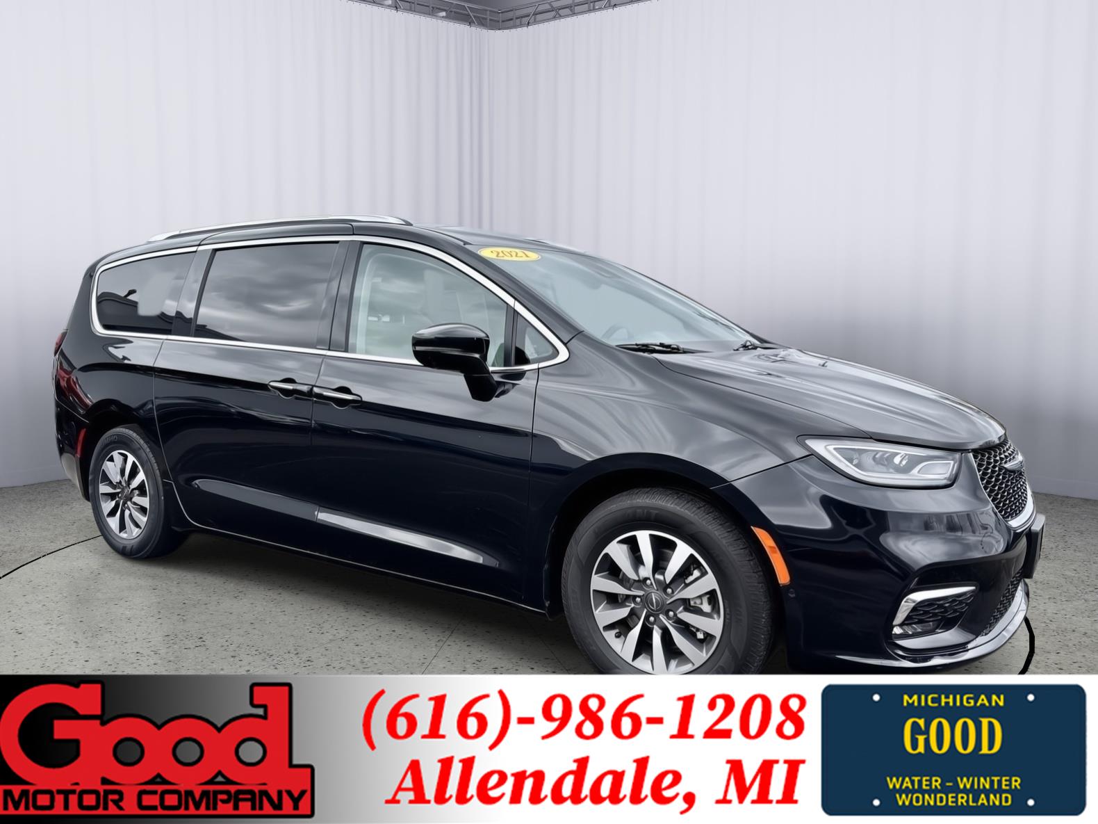 2021 Chrysler Pacifica Hybrid Touring L FWD