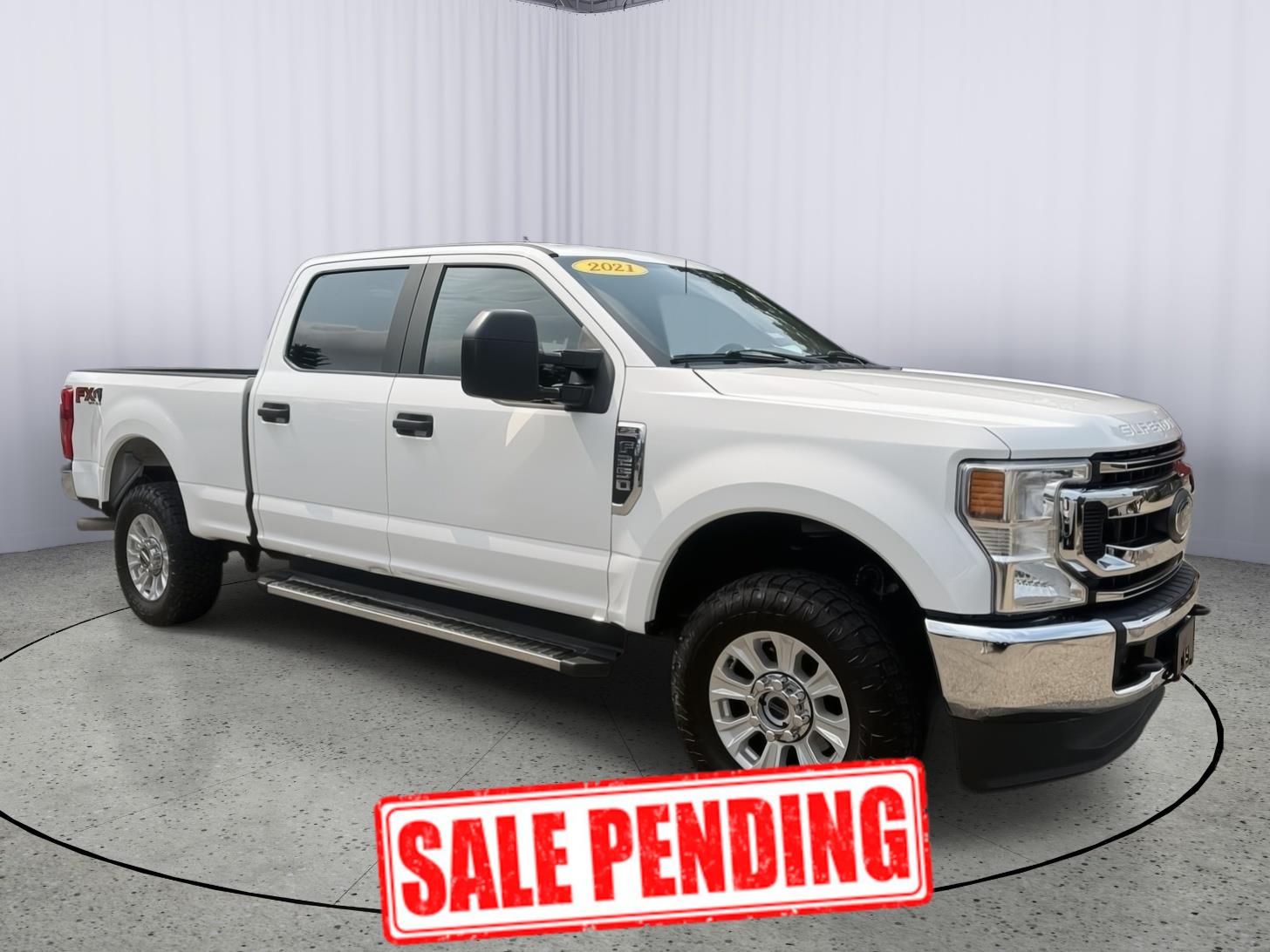 Oxford White 2021 Ford F-250 Super Duty Pickup Truck Four-Wheel Drive 6-Speed Automatic