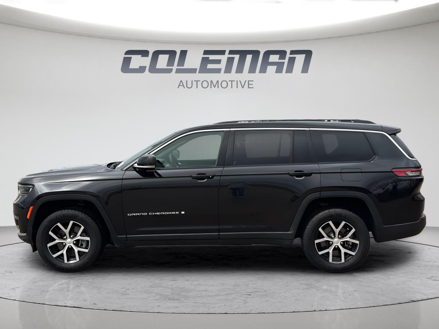 View vehicle photo 2