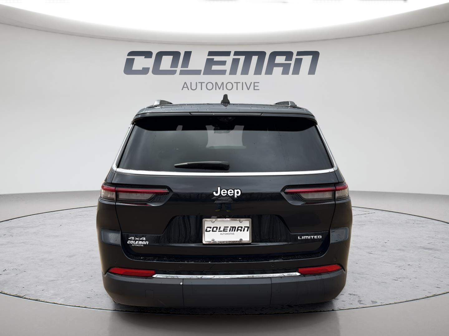 View vehicle photo 4