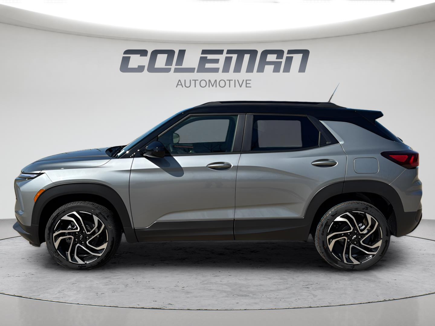 View vehicle photo 2
